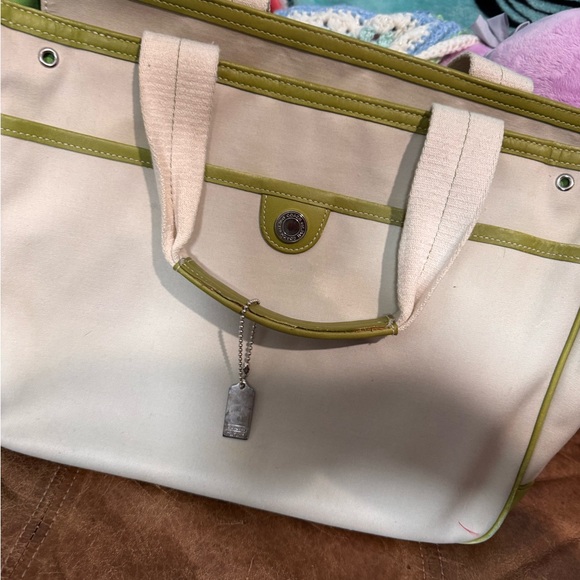 Coach Legacy Hampton Gallery Tote - Picture 9 of 11